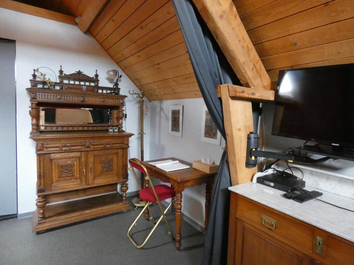 Studio With More Than A View Maldegem Exterior photo